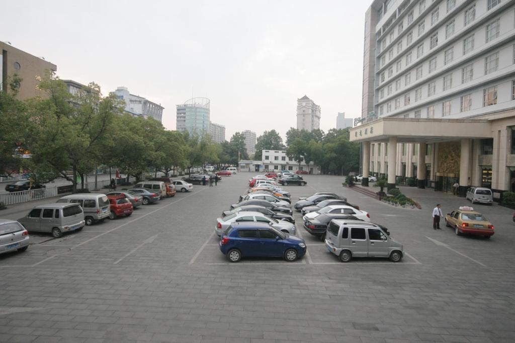 Largos Hotel Jingdezhen Exterior photo